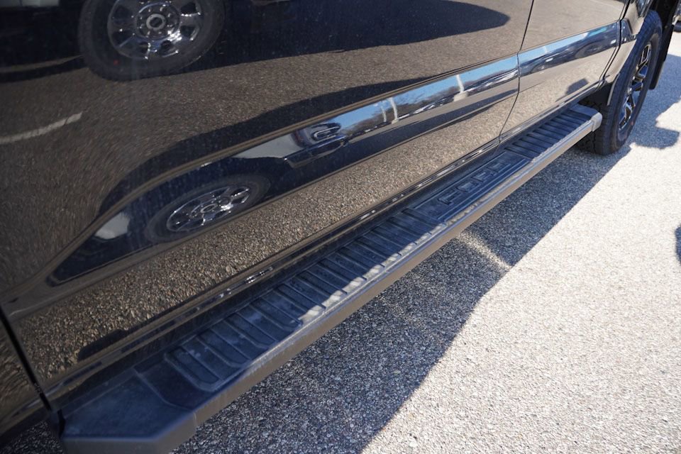 New 2025 Ford F150 XLT w/ Equipment Group 302A MID image 9