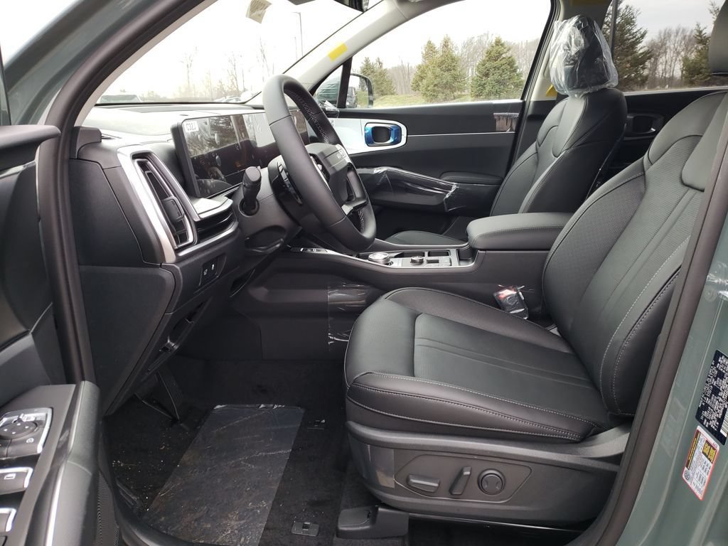 New 2026 Kia Sorento EX AWD/4WD image 15
