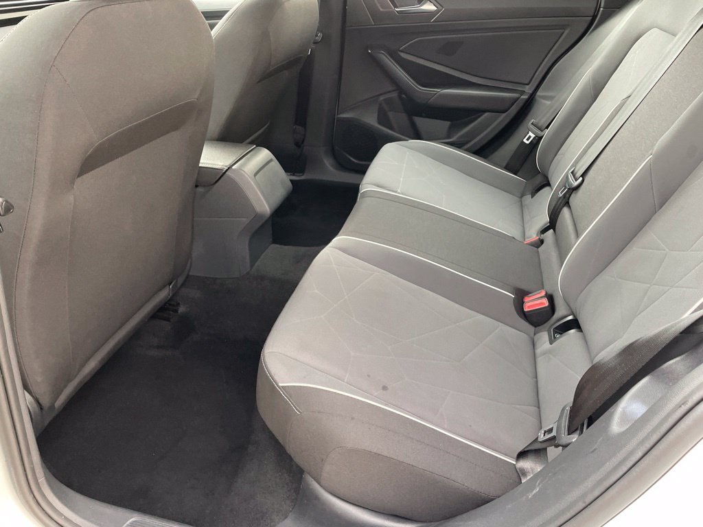 Used 2025 Volkswagen Jetta Sport FWD image 18