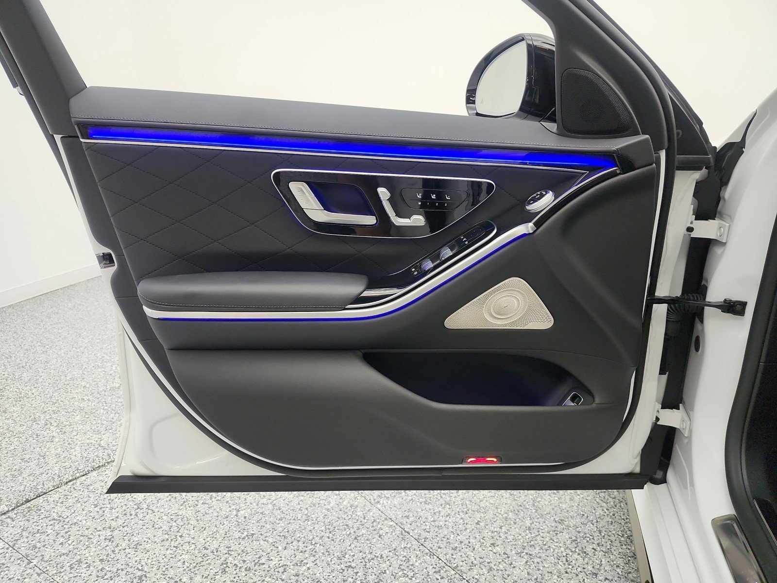 Certified 2024 Mercedes-Benz S 580 4MATIC Sedan image 11