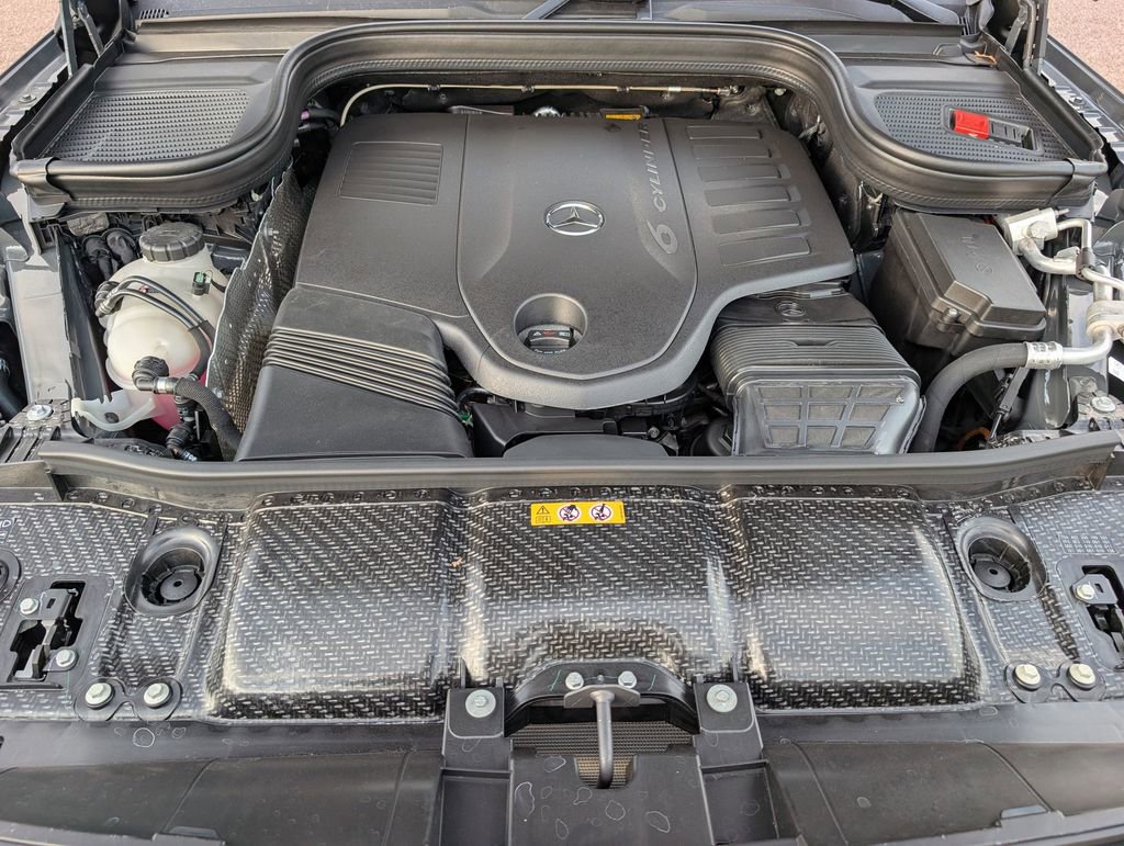 New 2026 Mercedes-Benz GLS 450 4MATIC image 34