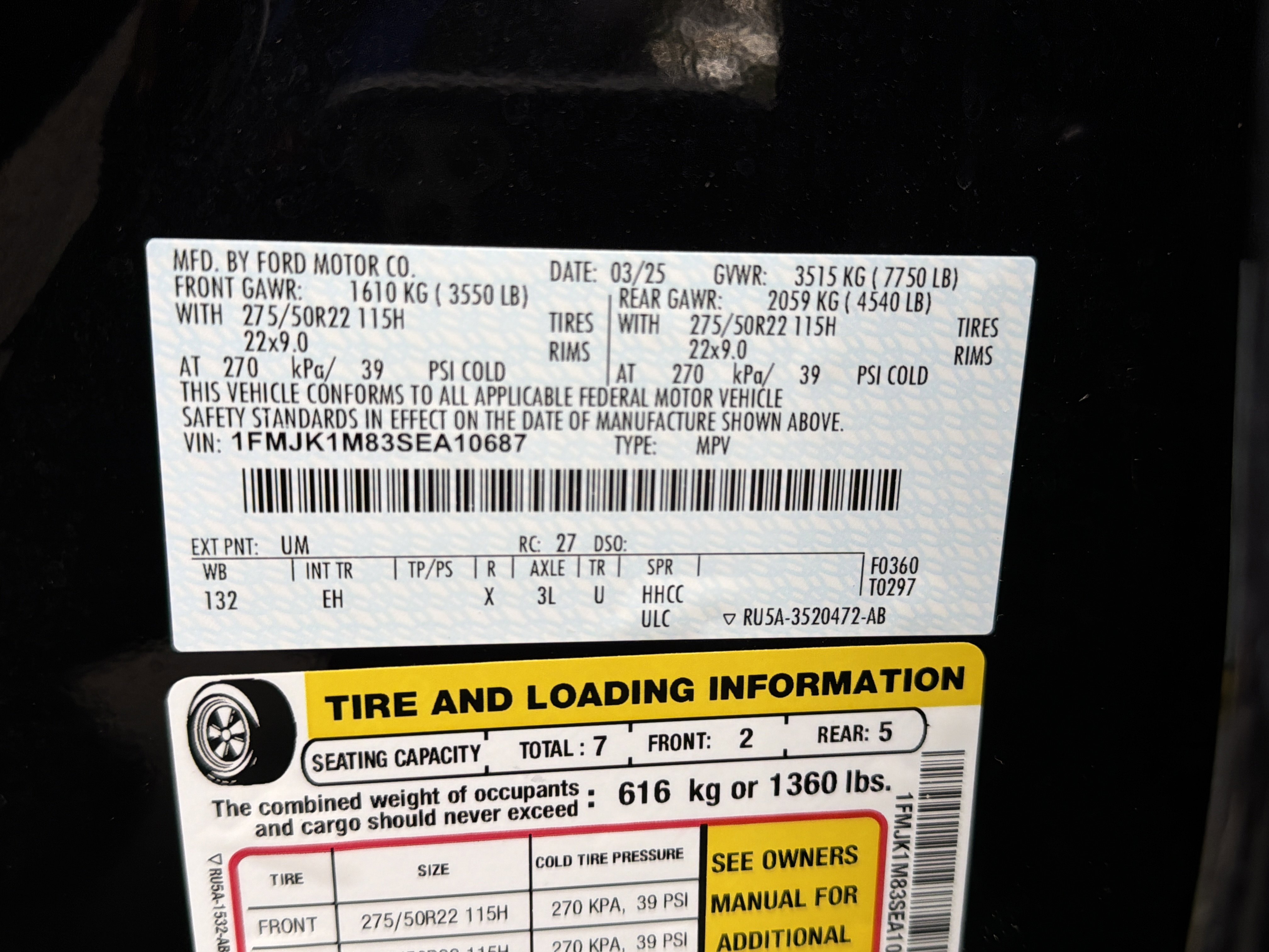 Used 2025 Ford Expedition Max Platinum w/ Stealth Appearance Package image 36