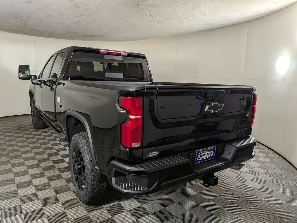 New 2026 Chevrolet Silverado 2500 High Country w/ High Country Premium Package AWD/4WD image 4