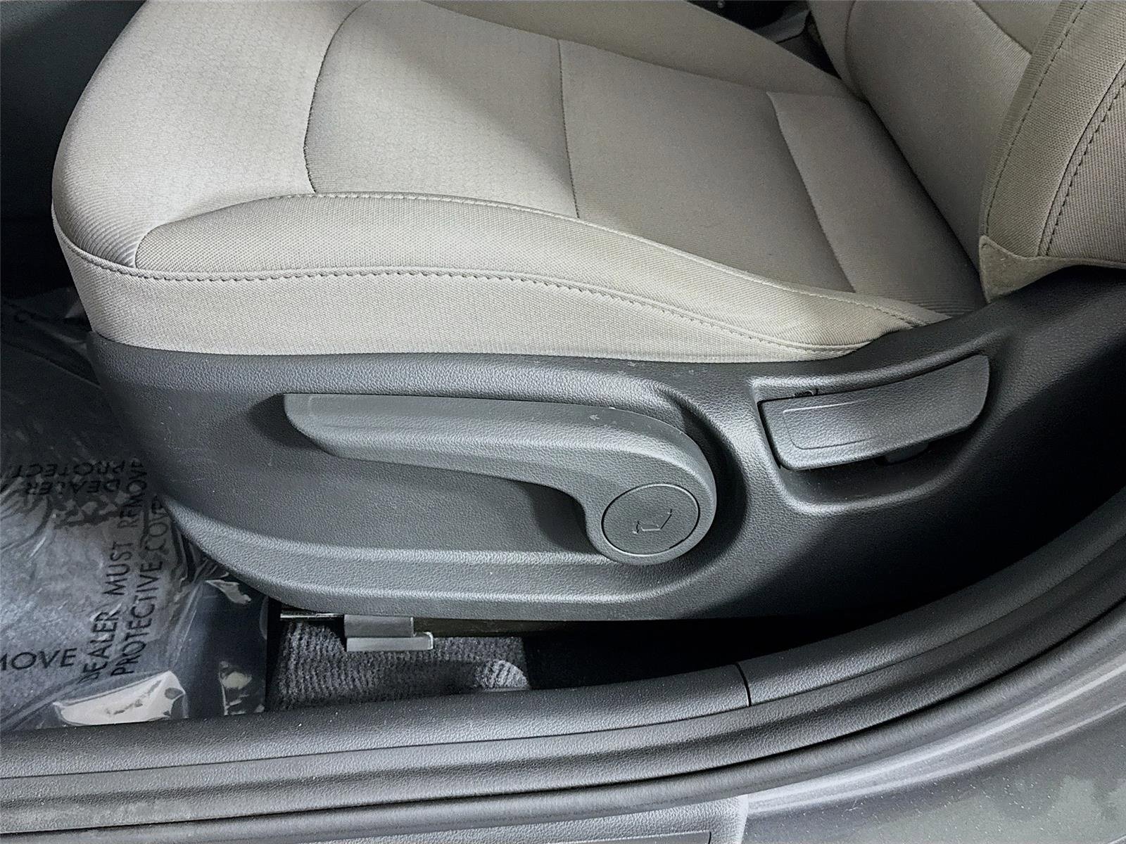 Used 2018 Hyundai Elantra SEL FWD image 19
