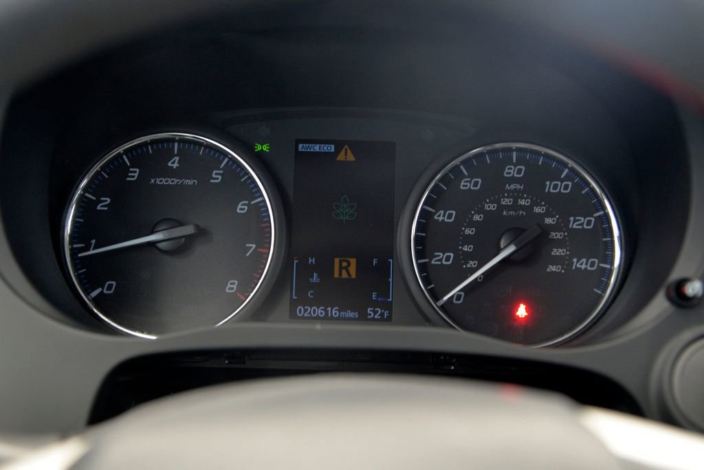 Used 2020 Mitsubishi Outlander SE image 21