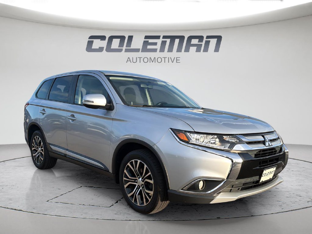 Used 2016 Mitsubishi Outlander SE AWD/4WD image 7