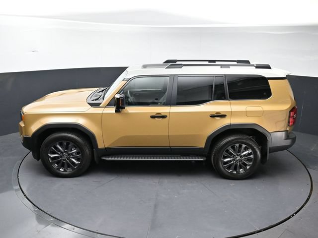 Used 2026 Toyota Land Cruiser AWD/4WD image 34