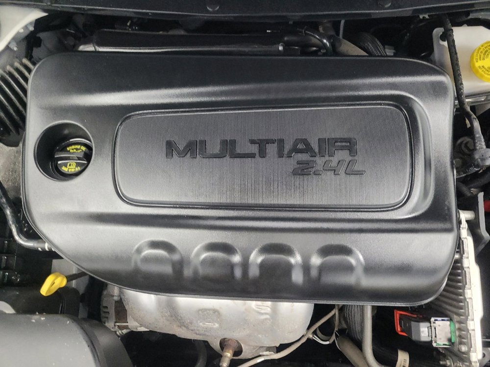 Used 2023 Jeep Cherokee Altitude Lux image 30