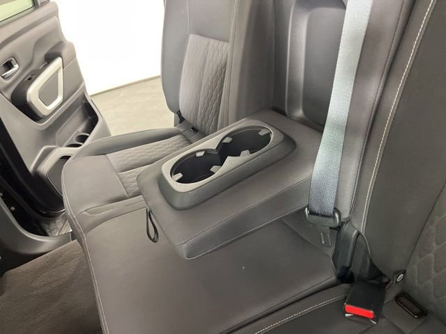 Used 2022 Nissan Titan SV w/ SV Convenience Package AWD/4WD image 42