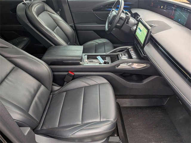 Certified 2024 Lincoln Nautilus Premier w/ Equipment Group 102A image 27