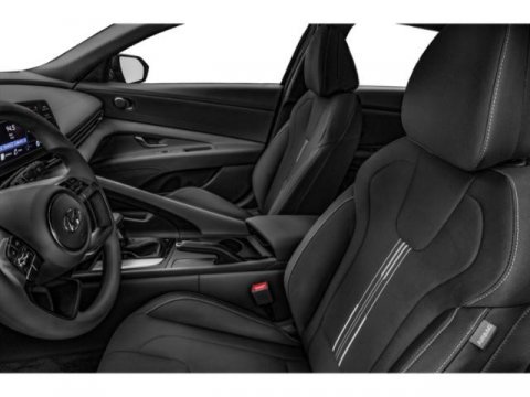 Used 2023 Hyundai Elantra SEL w/ Convenience Package FWD image 12