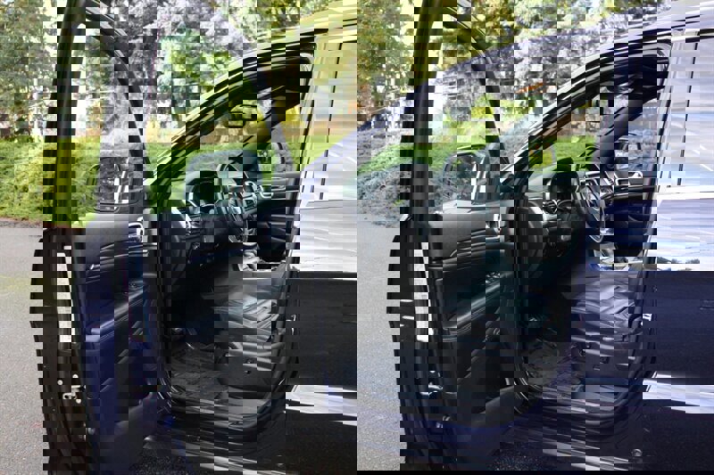 Used 2018 Jeep Grand Cherokee Limited image 5