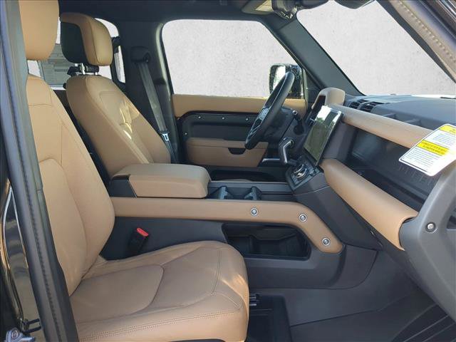 New 2026 Land Rover Defender 110 X-Dynamic SE AWD/4WD image 19