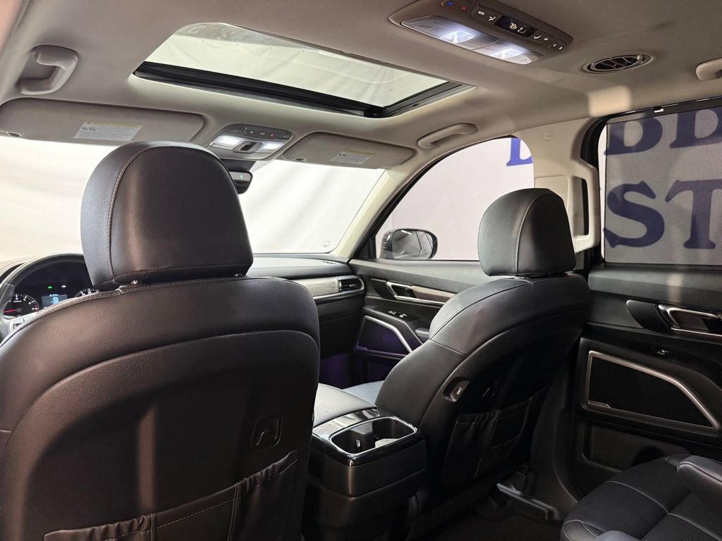 Used 2021 Kia Telluride EX w/ EX Premium Package image 19