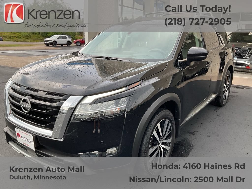 Used 2024 Nissan Pathfinder Platinum w/ Cargo Package