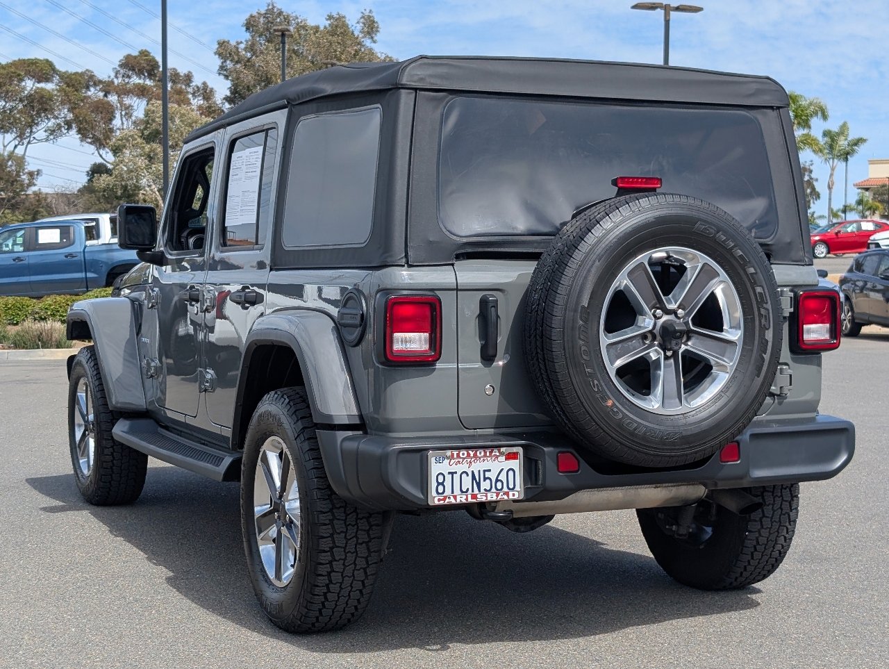 Used 2020 Jeep Wrangler Unlimited Sahara image 12