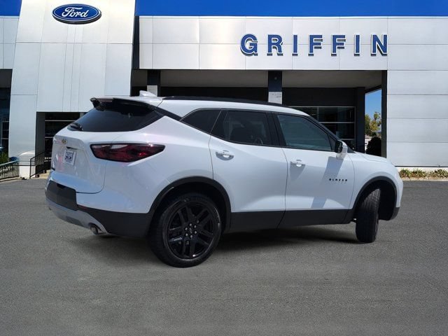 Used 2021 Chevrolet Blazer LT FWD image 4