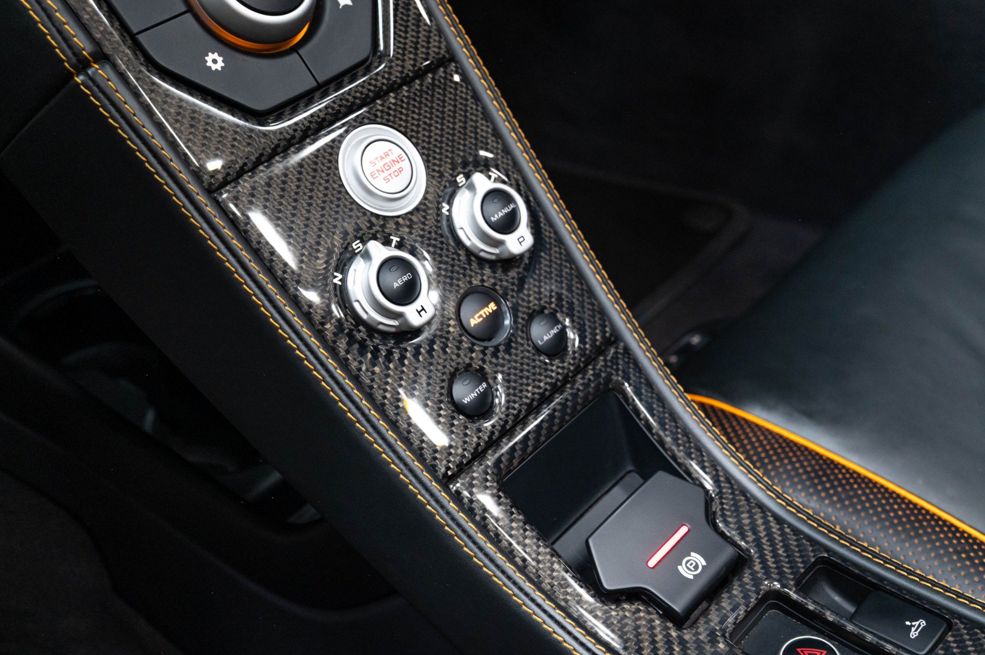 Used 2015 McLaren 650S Spider RWD image 21