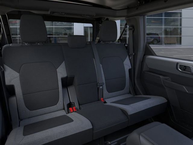 Used 2025 Ford Bronco 4-Door AWD/4WD image 11