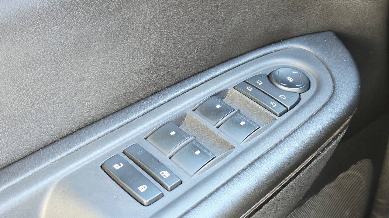 Used 2014 GMC Acadia Denali AWD/4WD image 29