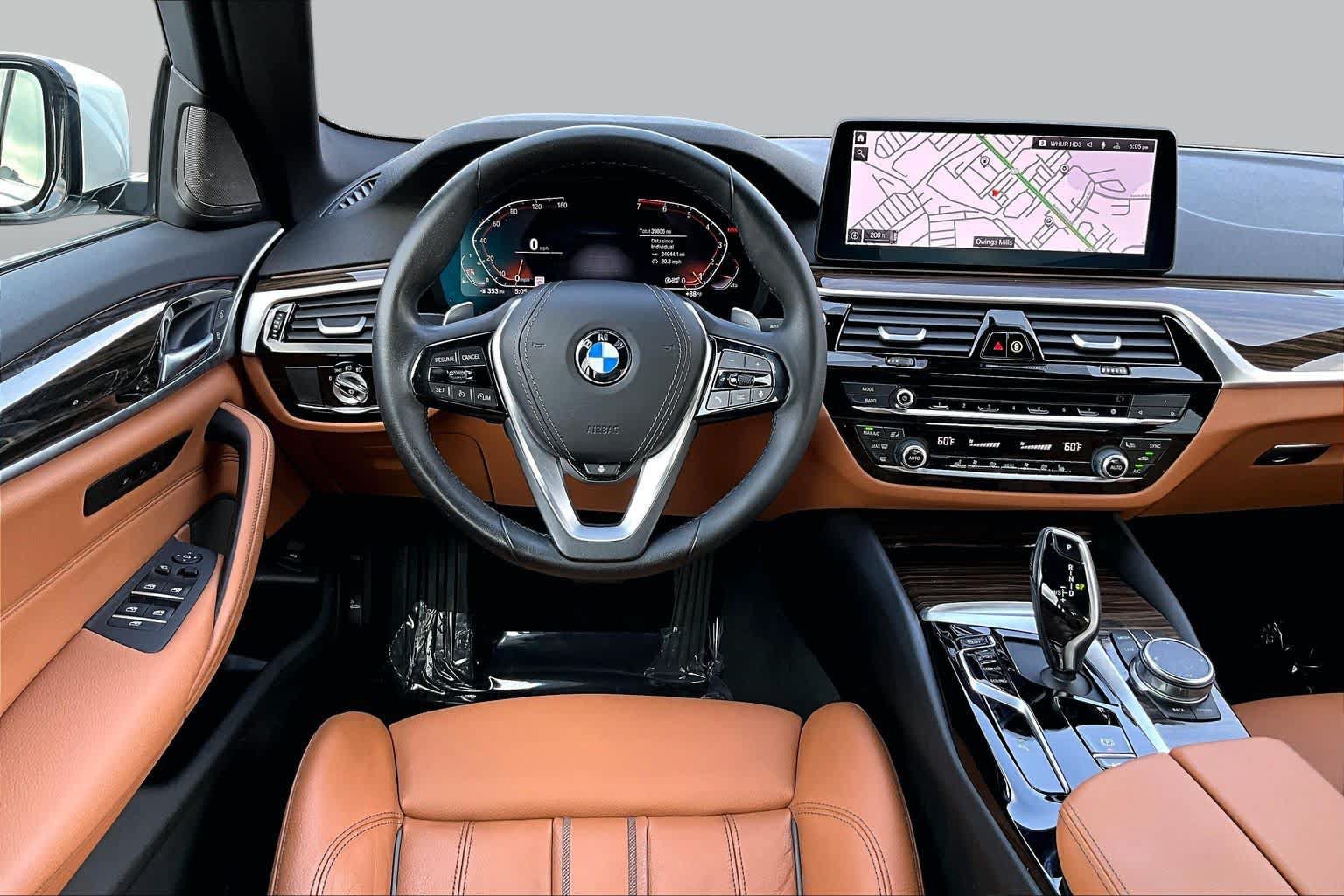 Used 2023 BMW 530i xDrive AWD/4WD image 6