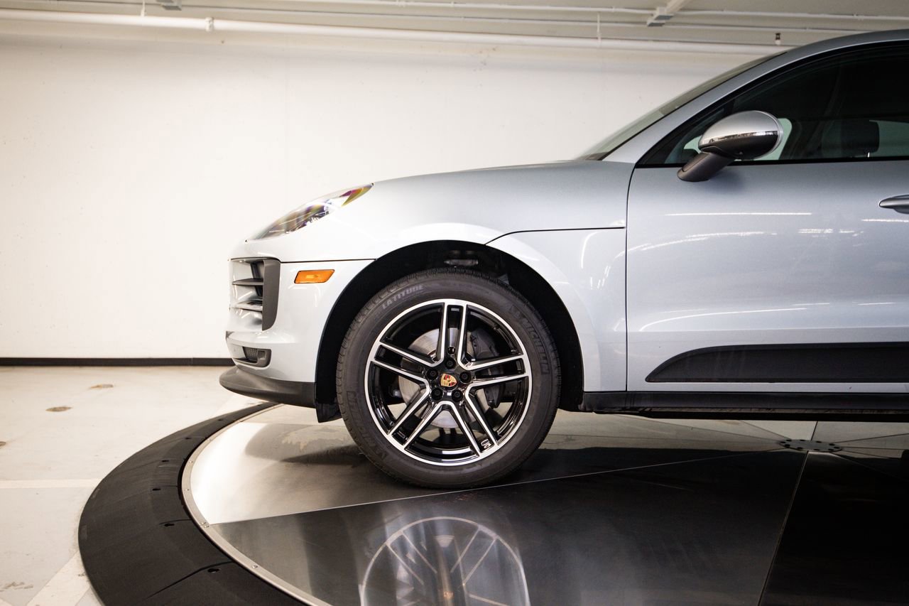 Used 2019 Porsche Macan AWD/4WD image 11