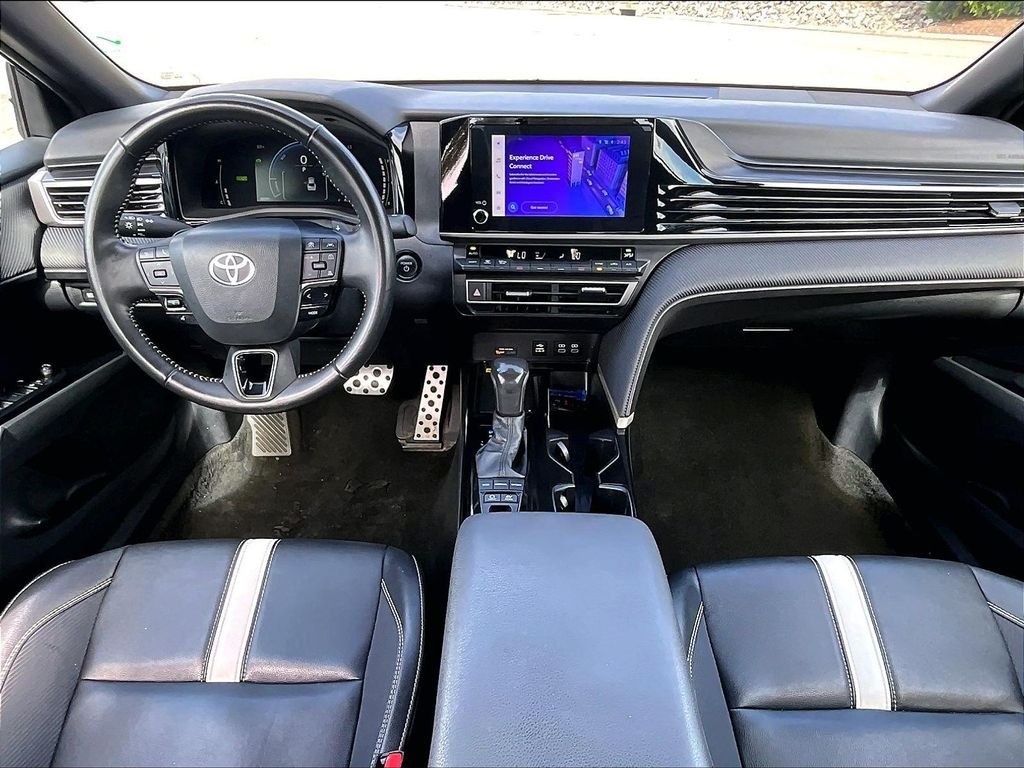 Used 2025 Toyota Camry SE FWD image 20