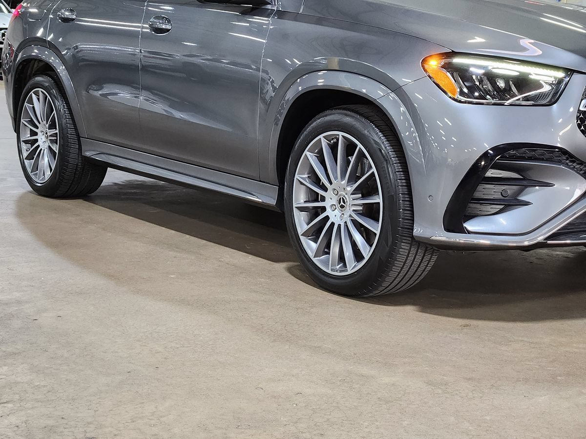 Used 2025 Mercedes-Benz GLE 450 4MATIC Coupe w/ Driver Assistance Package image 16