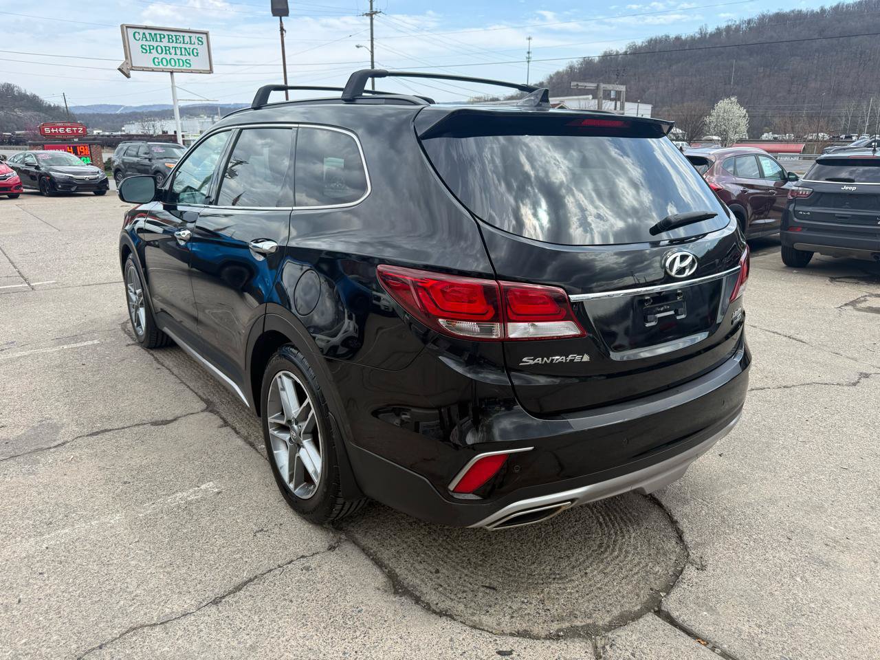 Used 2018 Hyundai Santa Fe Limited AWD/4WD image 5