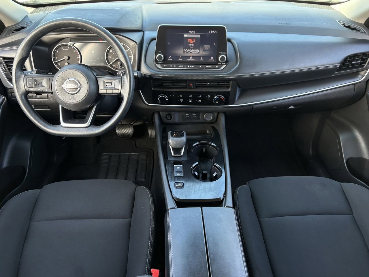 Used 2024 Nissan Rogue S image 12