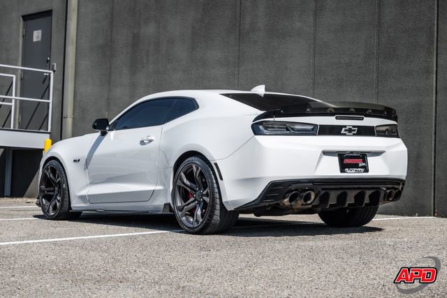 Used 2018 Chevrolet Camaro SS image 7