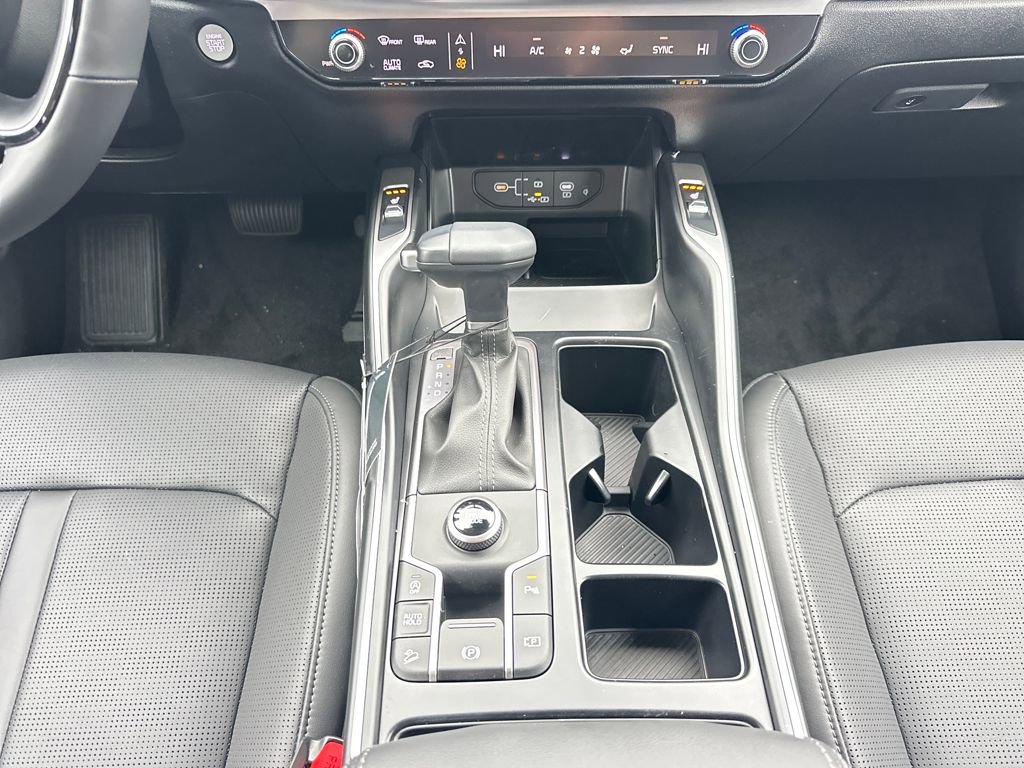 New 2026 Kia Sorento S w/ S Panoramic Sunroof Package FWD image 24