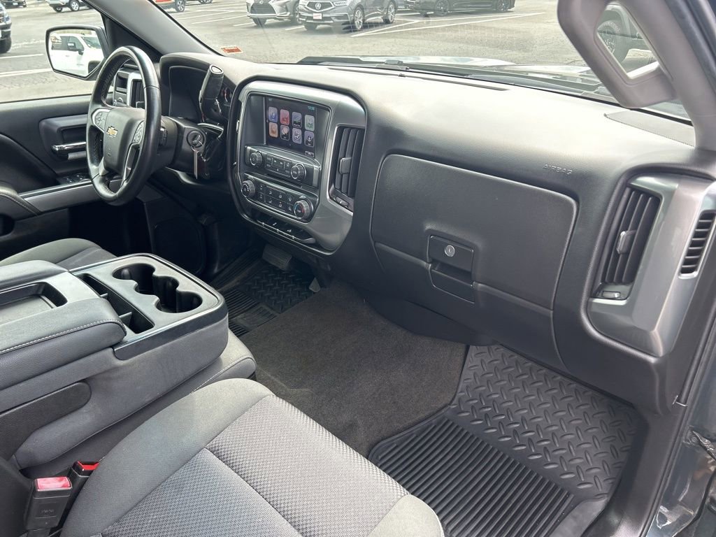 Used 2017 Chevrolet Silverado 1500 LT AWD/4WD image 41