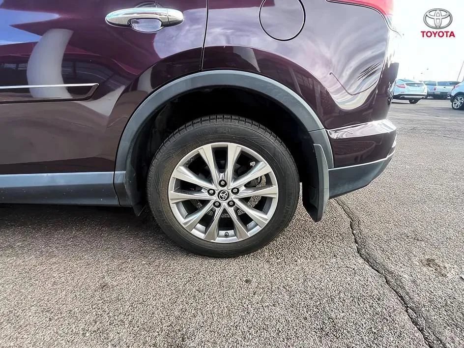 Used 2016 Toyota RAV4 Limited w/ Protection Package AWD/4WD image 23