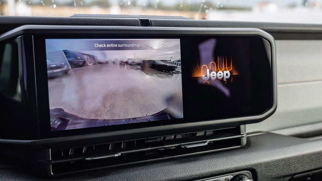 New 2026 Jeep Gladiator Sport image 25