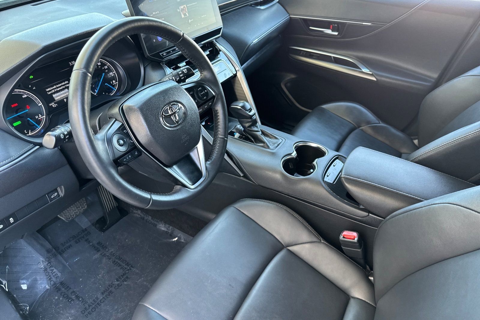 Used 2024 Toyota Venza Nightshade image 10