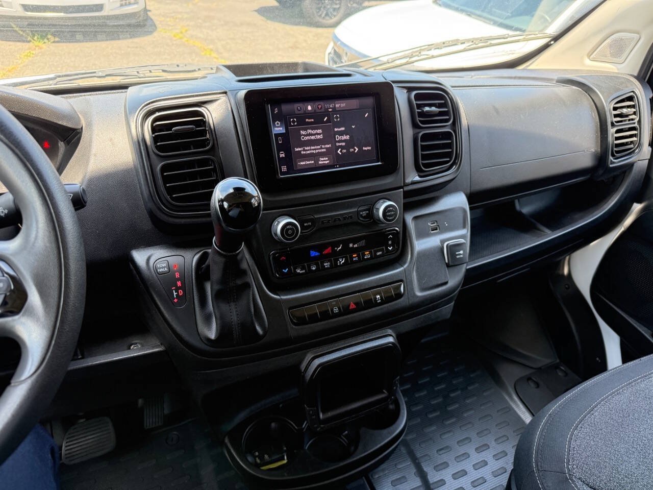Used 2025 RAM ProMaster 2500 w/ Convenience Group FWD image 10