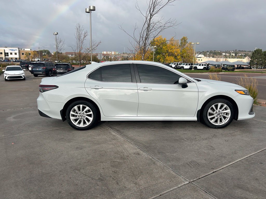 Used 2024 Toyota Camry LE AWD/4WD image 9