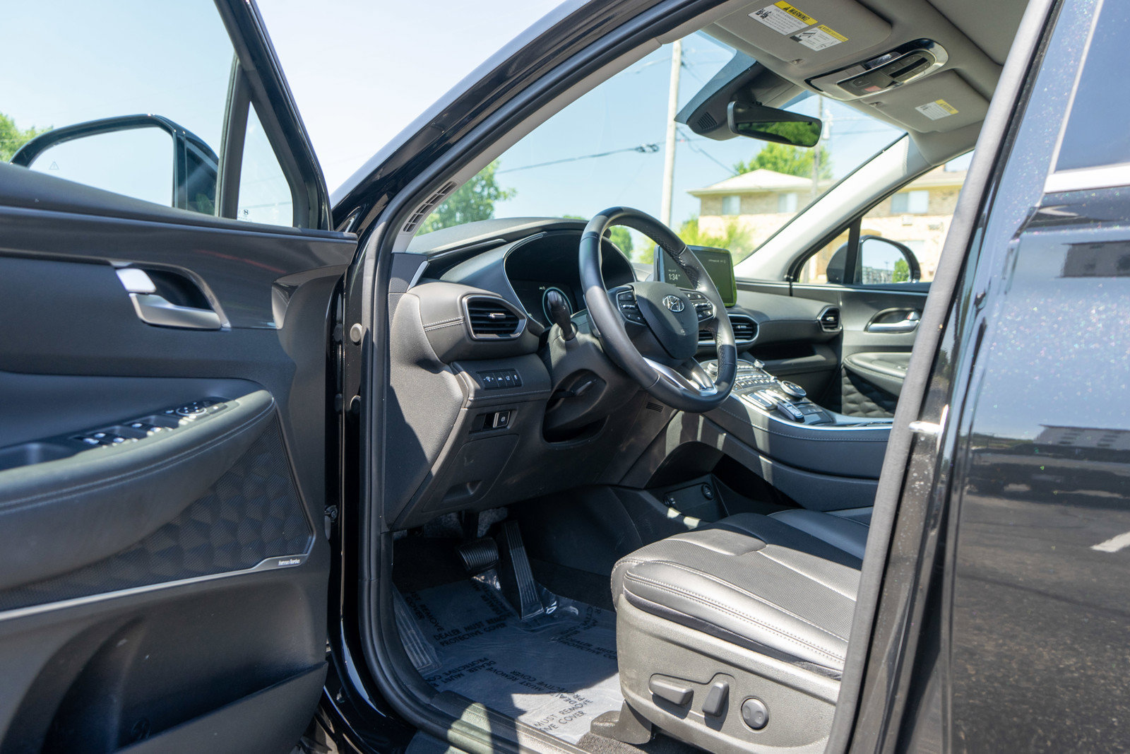 Used 2023 Hyundai Santa Fe SEL w/ Premium Package AWD/4WD image 14