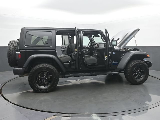 Used 2024 Jeep Wrangler Unlimited AWD/4WD image 55