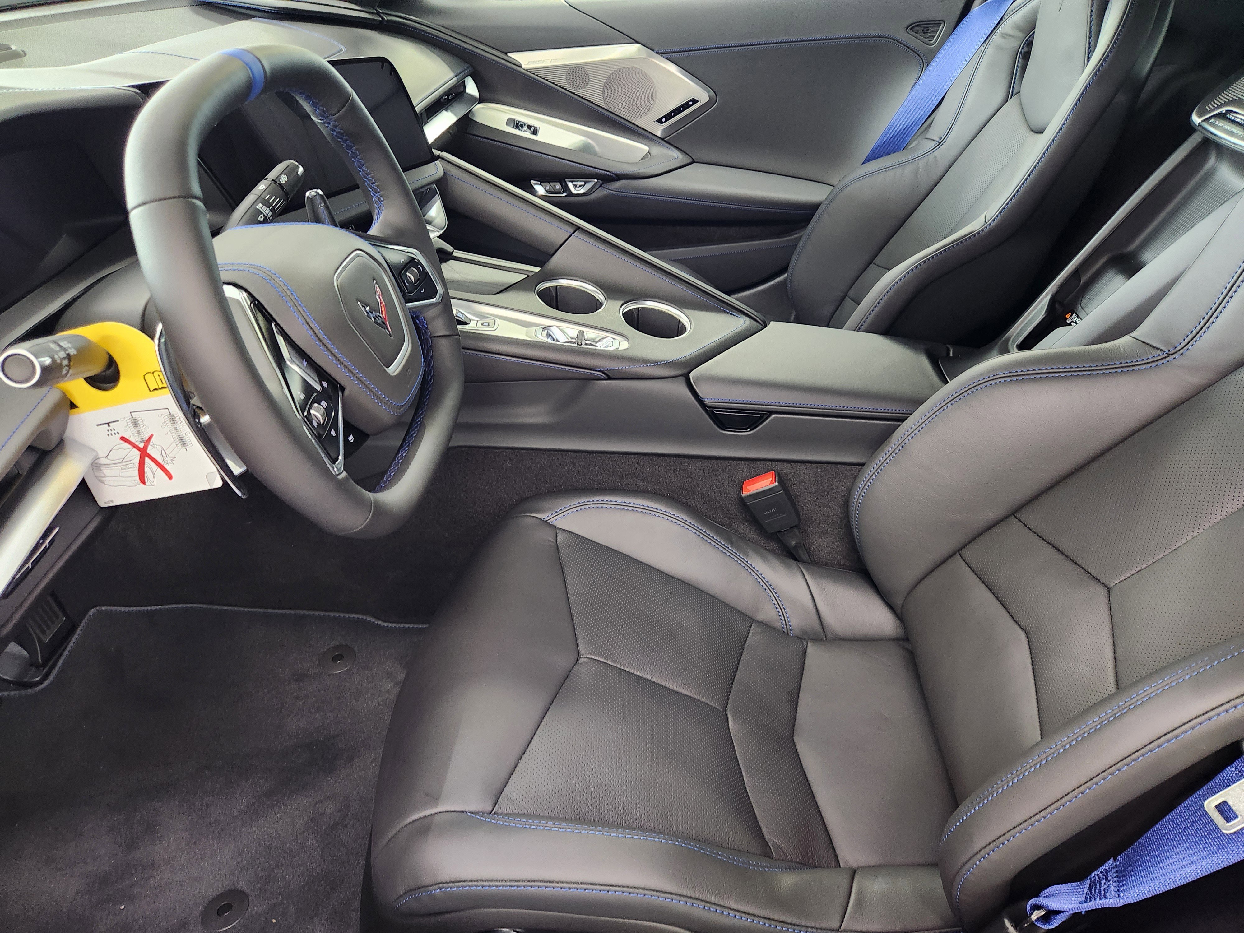 New 2026 Chevrolet Corvette Stingray Preferred Cpe w/ 2LT image 8