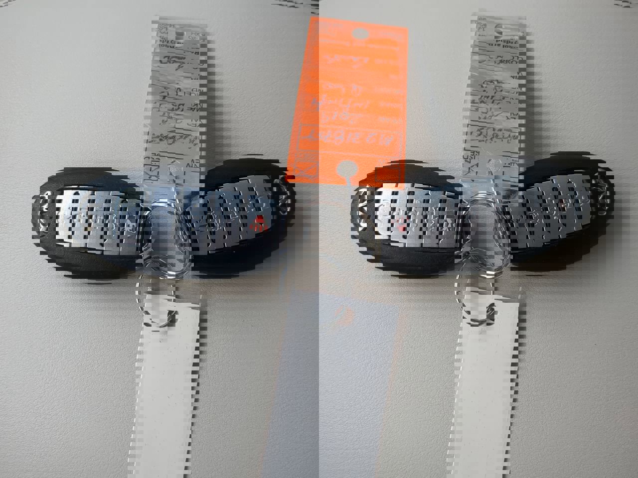 Used 2019 INFINITI Q60 3.0t Luxe w/ Essential Package image 27