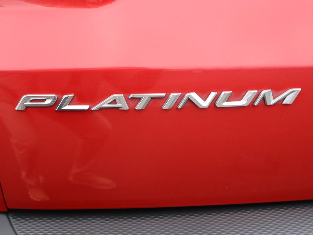 Used 2023 Ford Escape Platinum w/ Premium Technology Package image 6