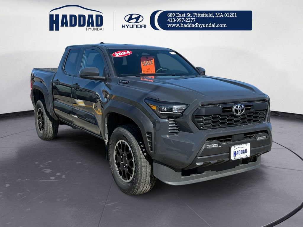 Used 2024 Toyota Tacoma TRD Off-Road image 7