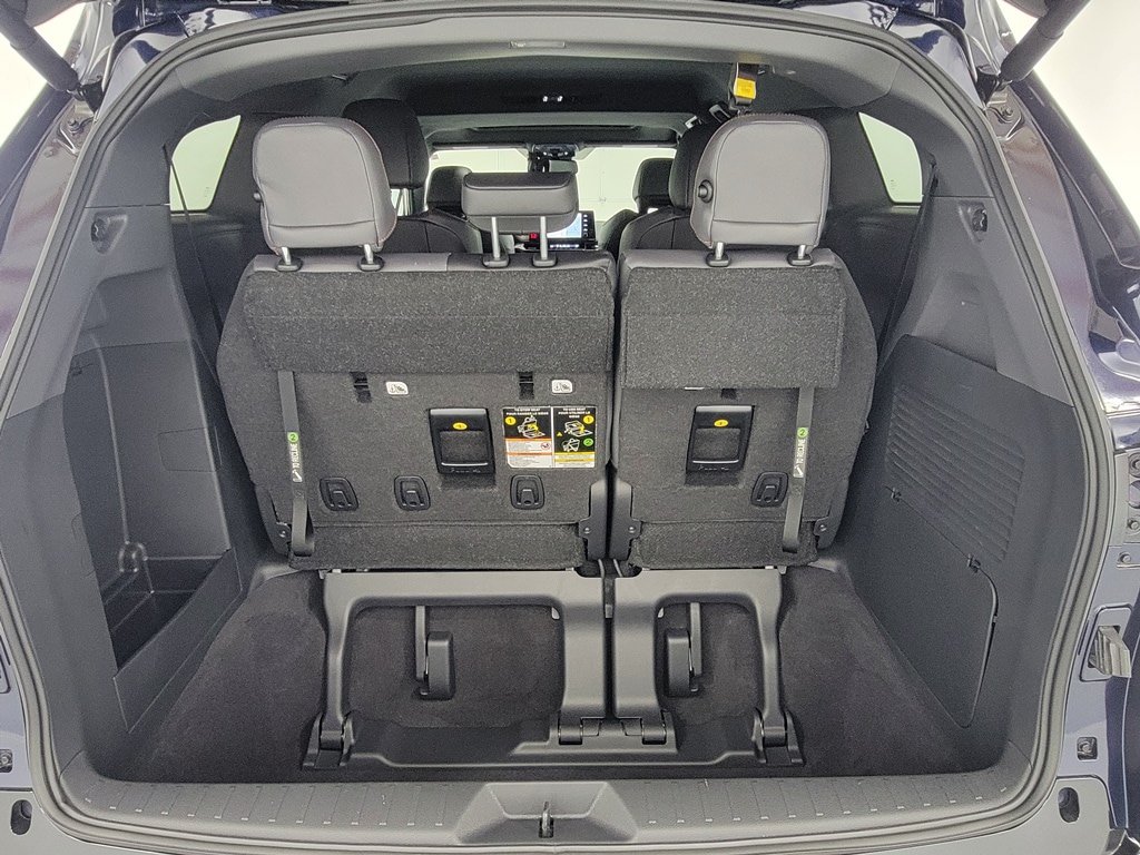 Certified 2024 Toyota Sienna XSE AWD/4WD image 33