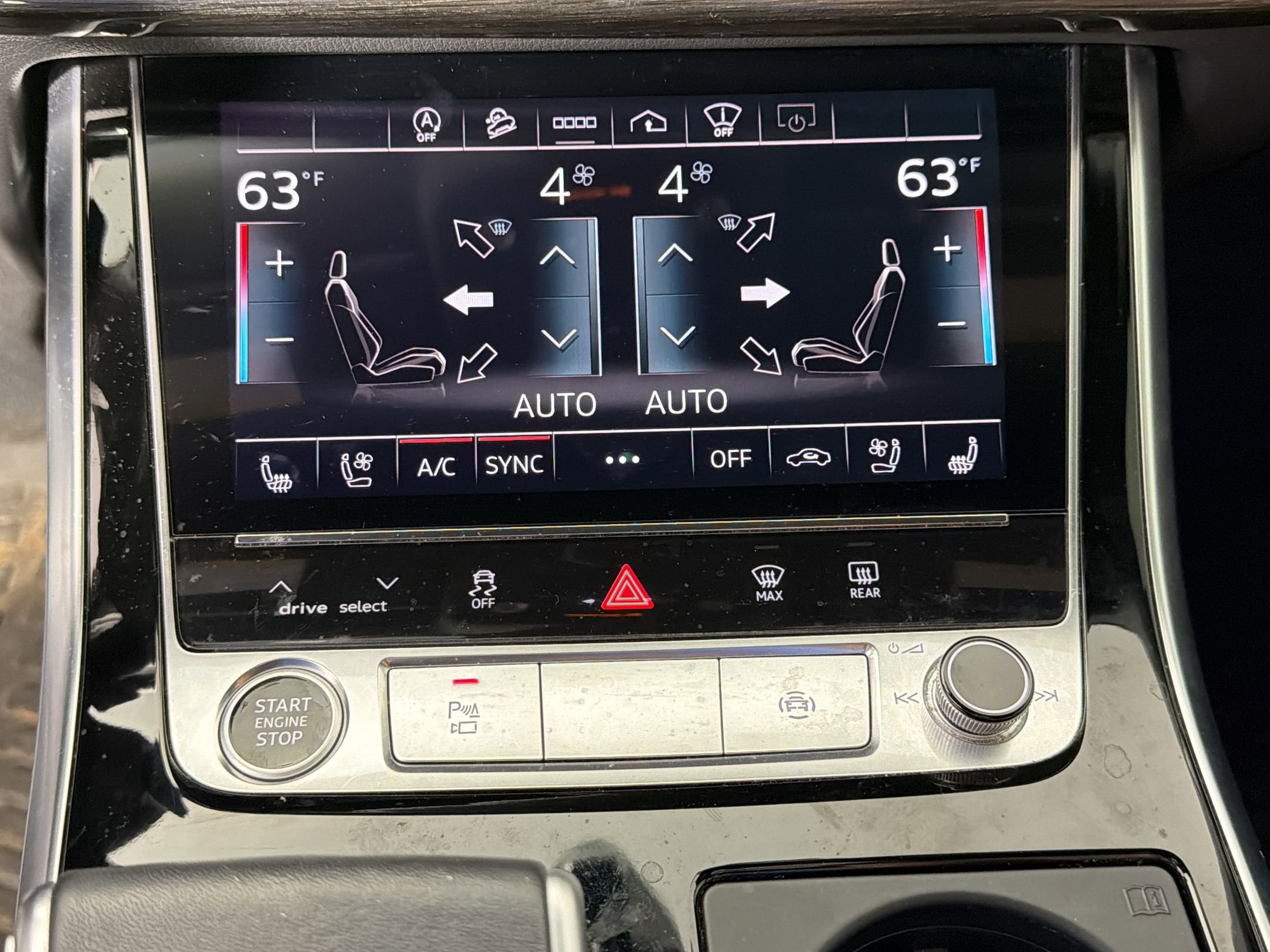 Used 2022 Audi Q8 Prestige image 26