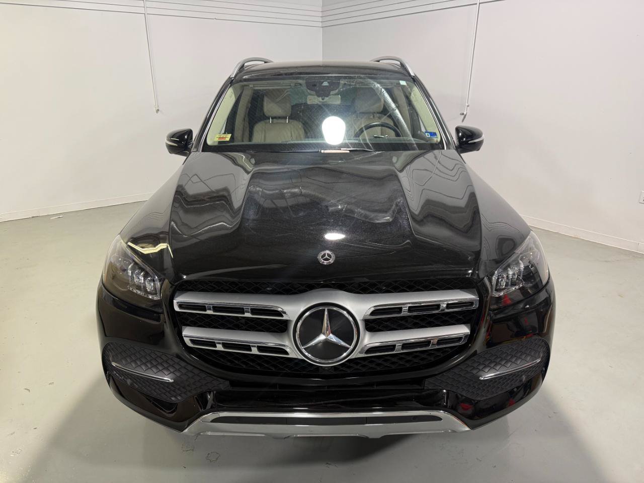 Used 2020 Mercedes-Benz GLS 450 4MATIC image 2