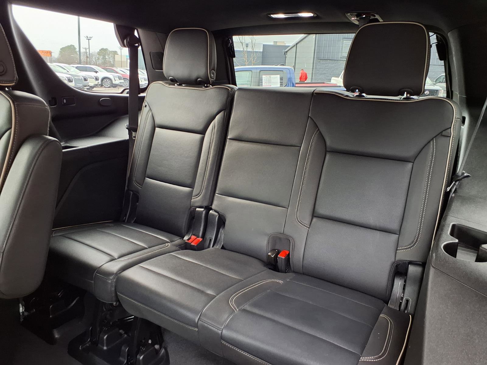 Used 2024 Chevrolet Tahoe Premier image 11