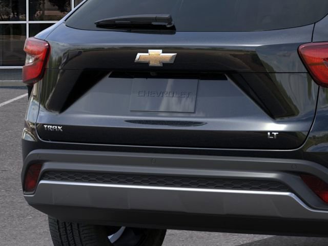 New 2026 Chevrolet Trax LT w/ Sunroof Package FWD image 14