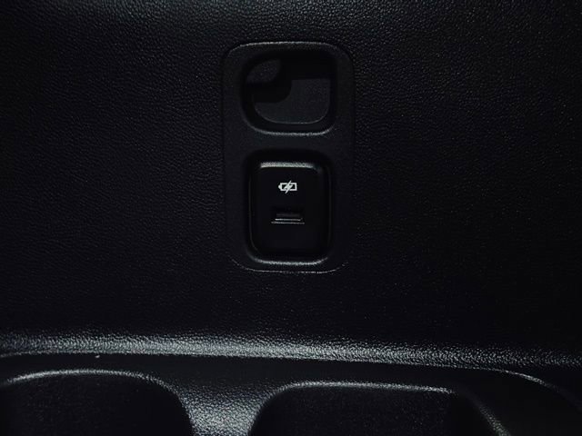 Used 2020 Buick Enclave Avenir w/ Avenir Technology Package image 26